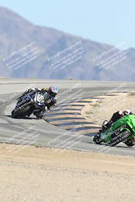 media/Oct-05-2025-CVMA (Sun) [[beeef4f201]]/Race 11-500-400(4)-350 Supersport/